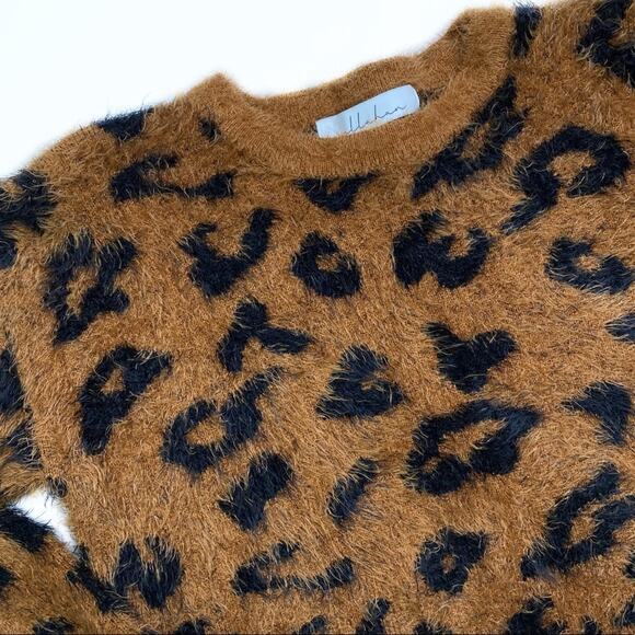 Callahan Cropped Animal Print Sweater XS - Picture 3 of 8